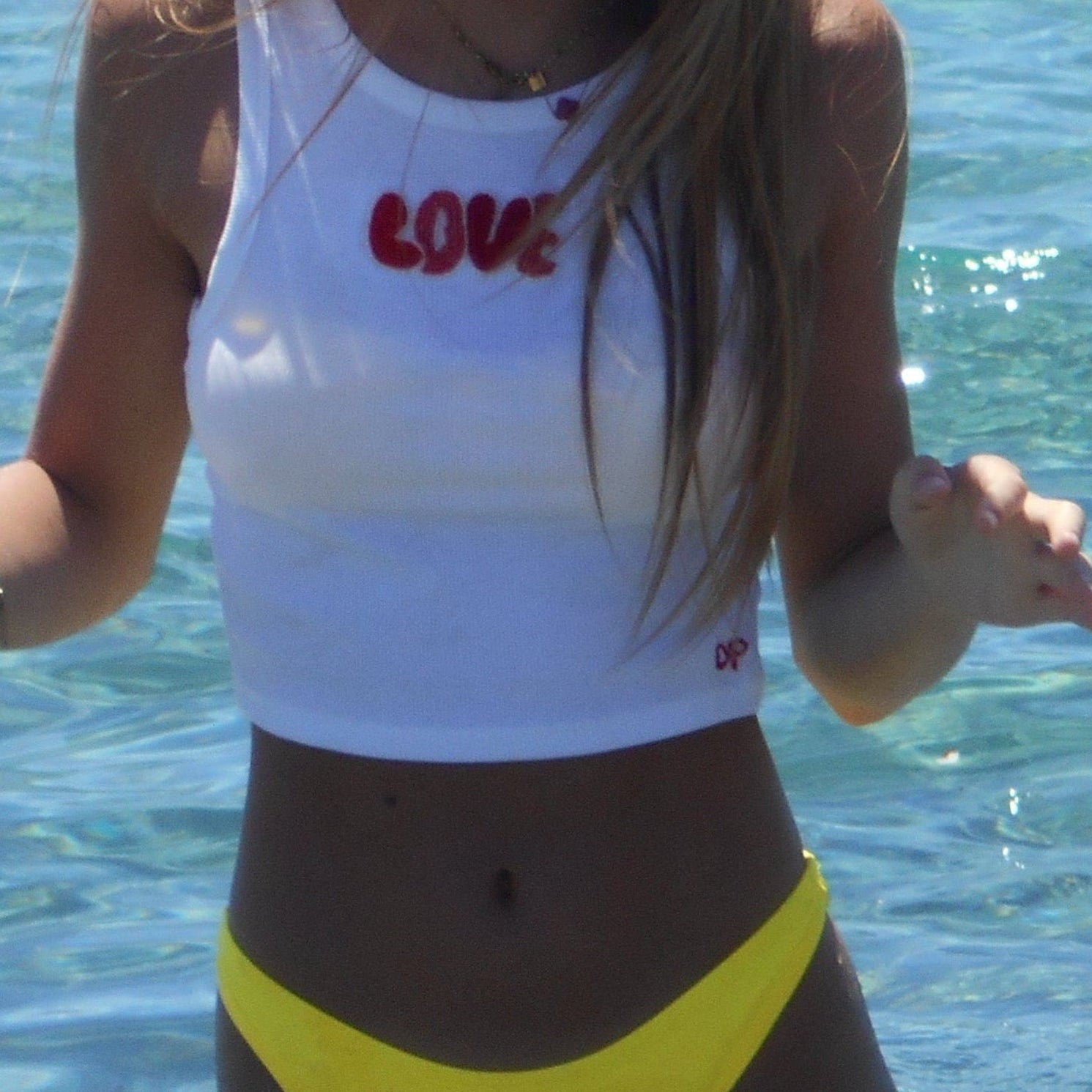 baby tee love